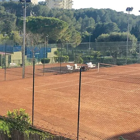 Panoramic *